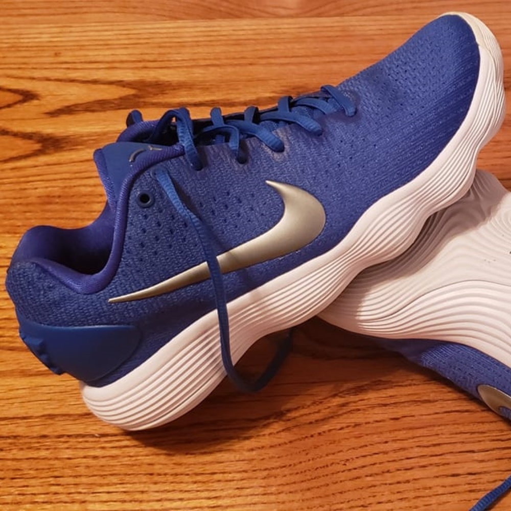 Like New 2017 Nike Hyperdunk Low